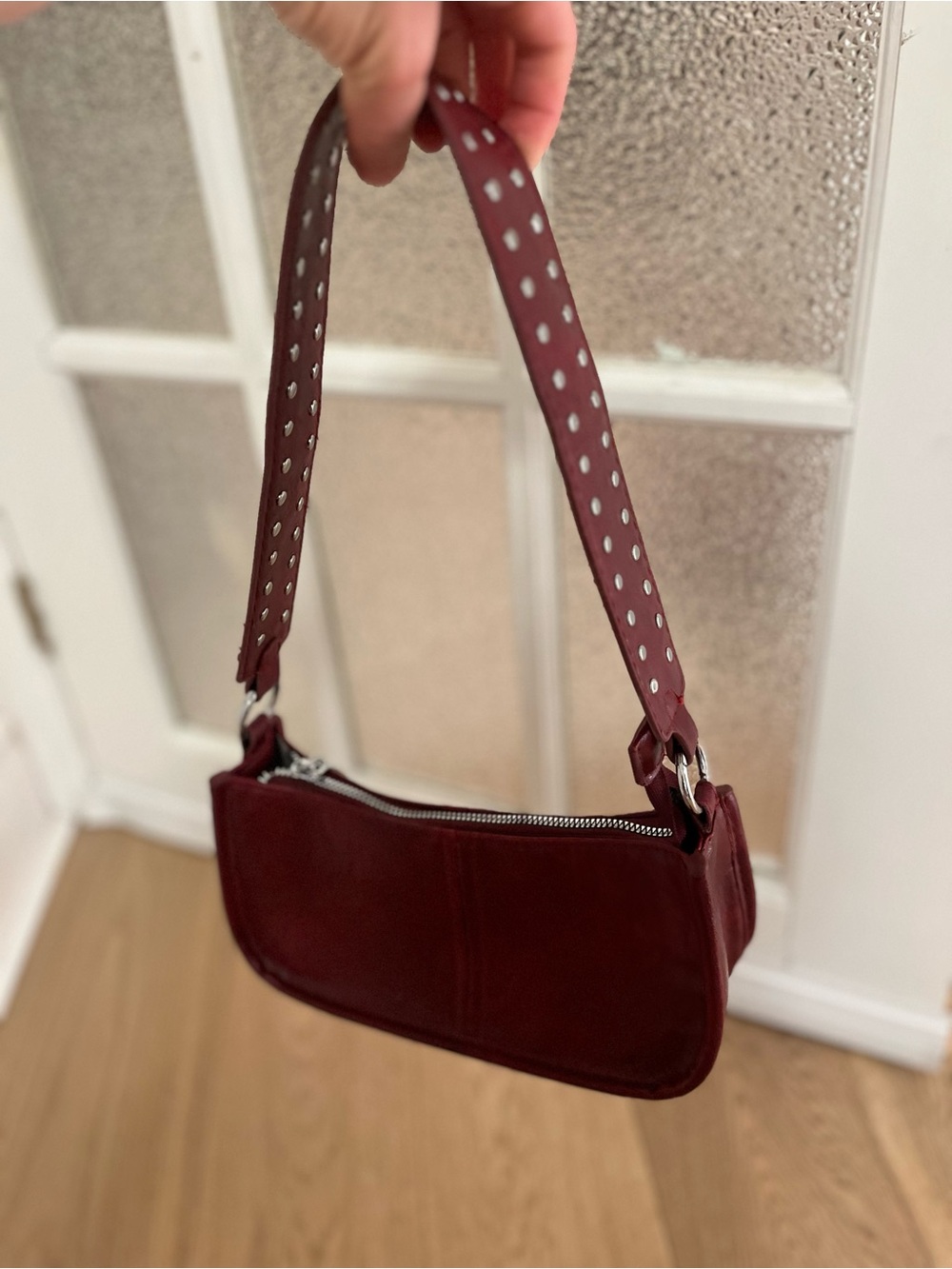 Women's Stud-Detail Burgundy Shoulder Bag